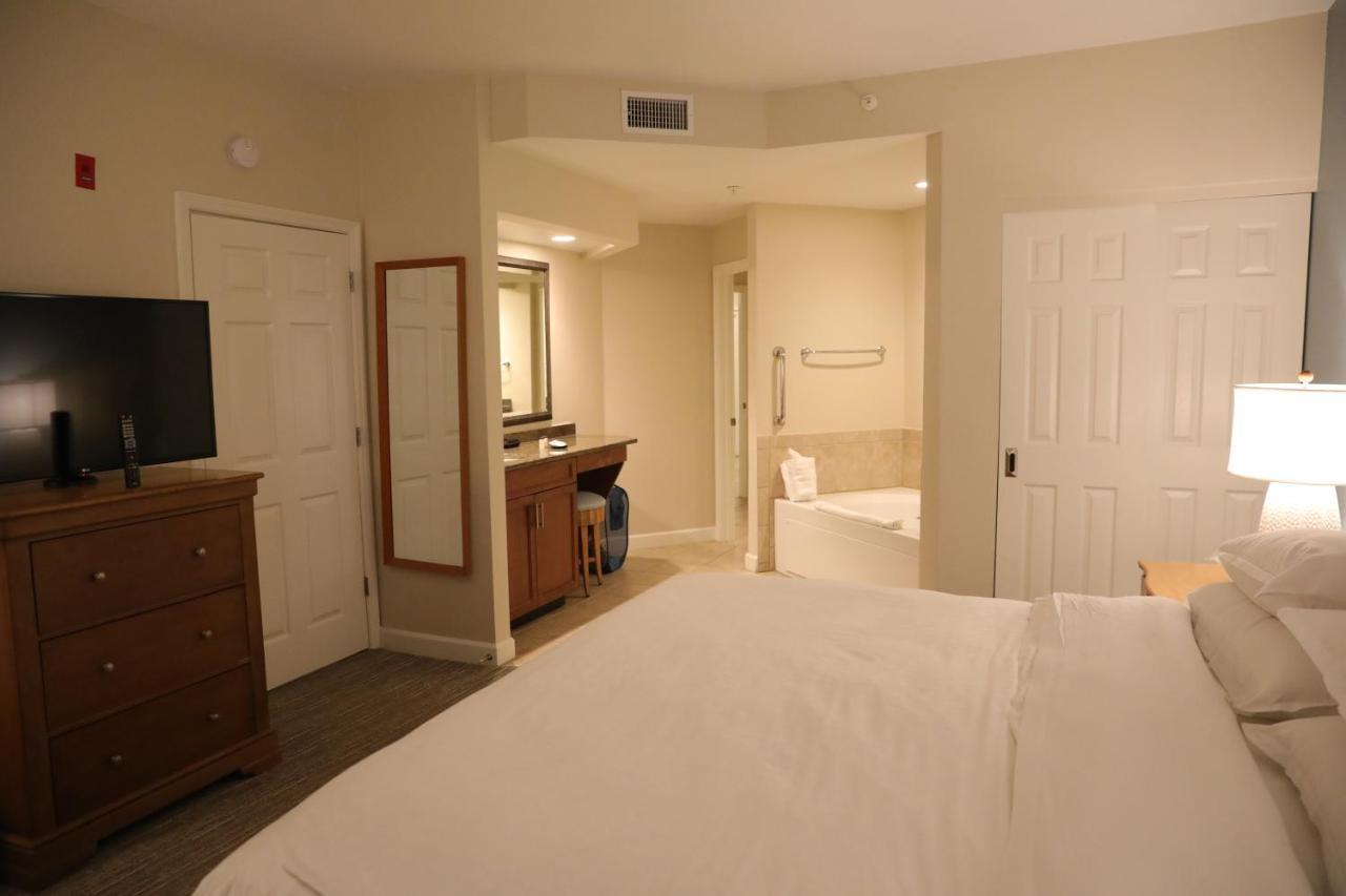 Unit At The Sheraton Broadway Plantation Миртл-Бич Экстерьер фото